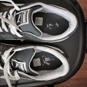 Puma Gray and White Men's Sneakers